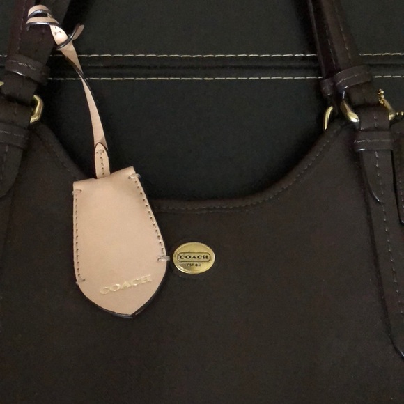 Coach tote - Picture 2 of 3